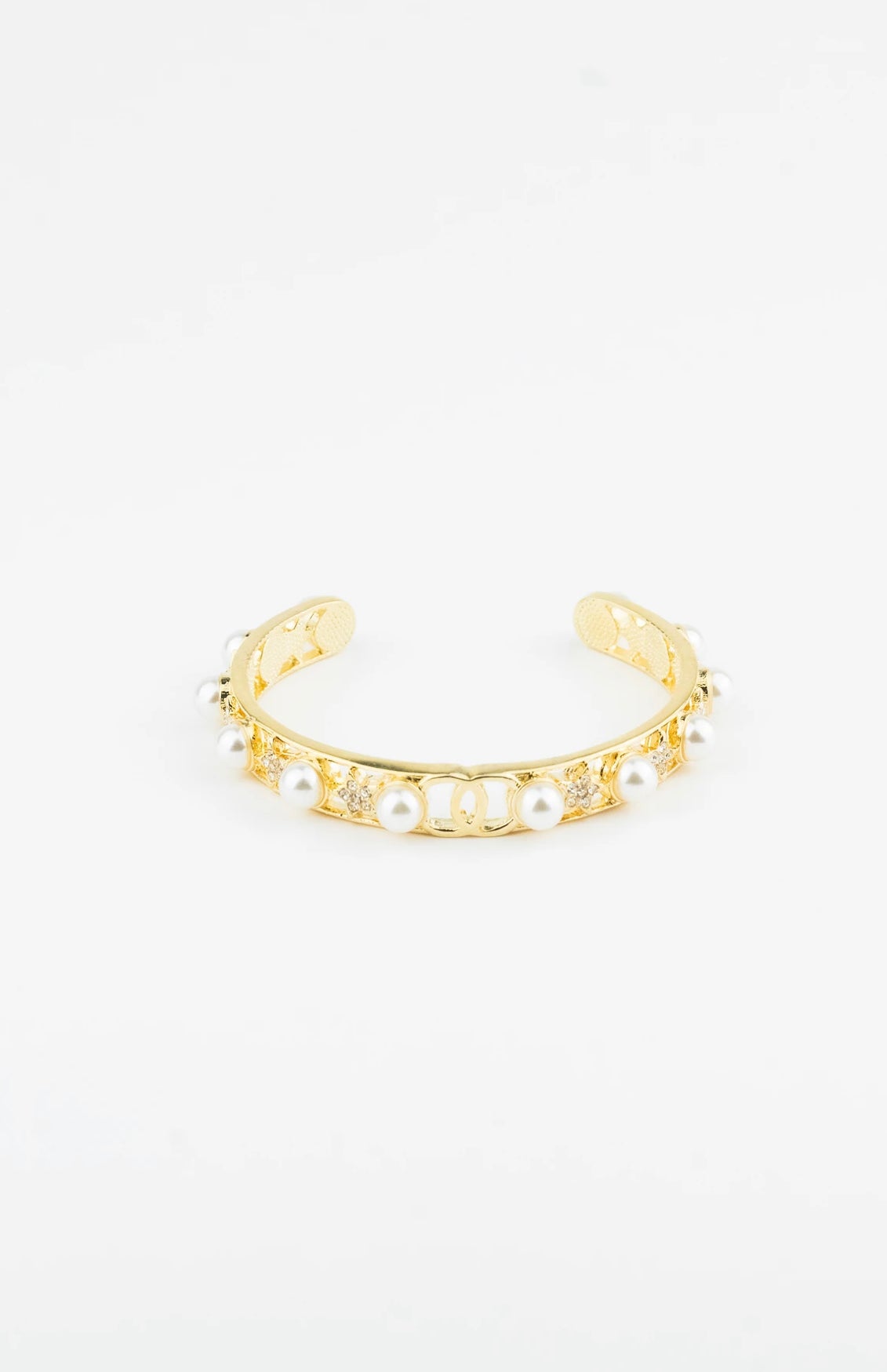 Gold and Pearl Bracelet - Avanti Store