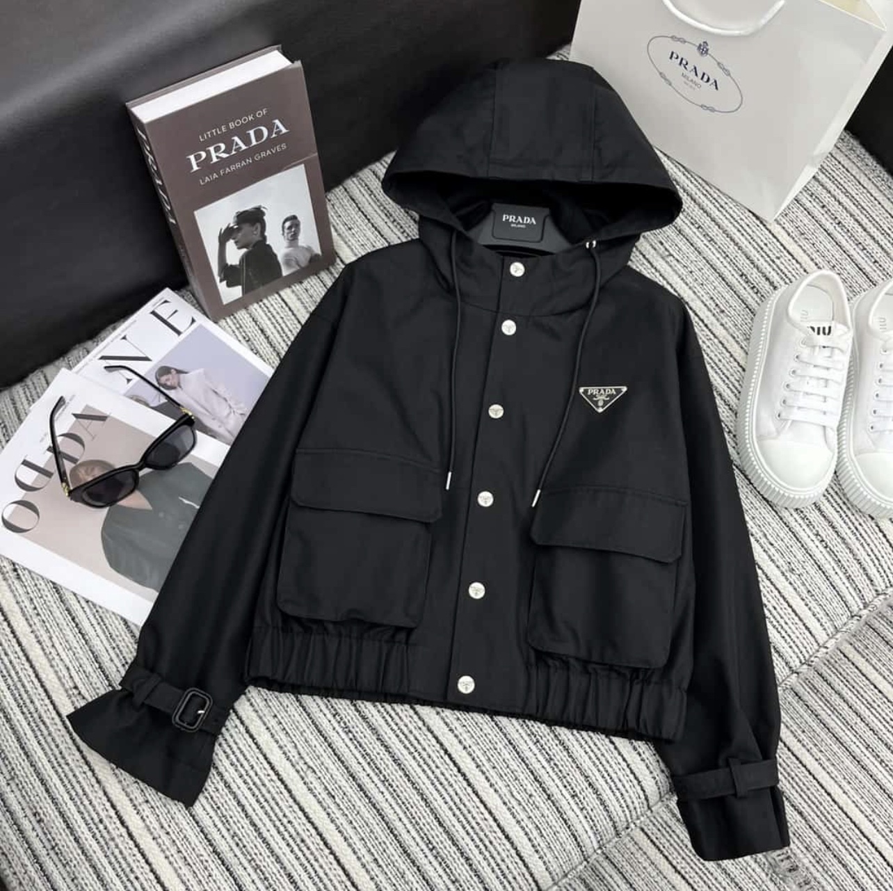 P Black Jacket - Avanti Store