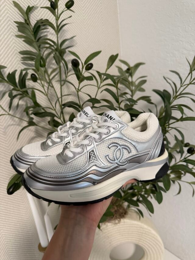 C SNEAKERS GOLD/ SILVER