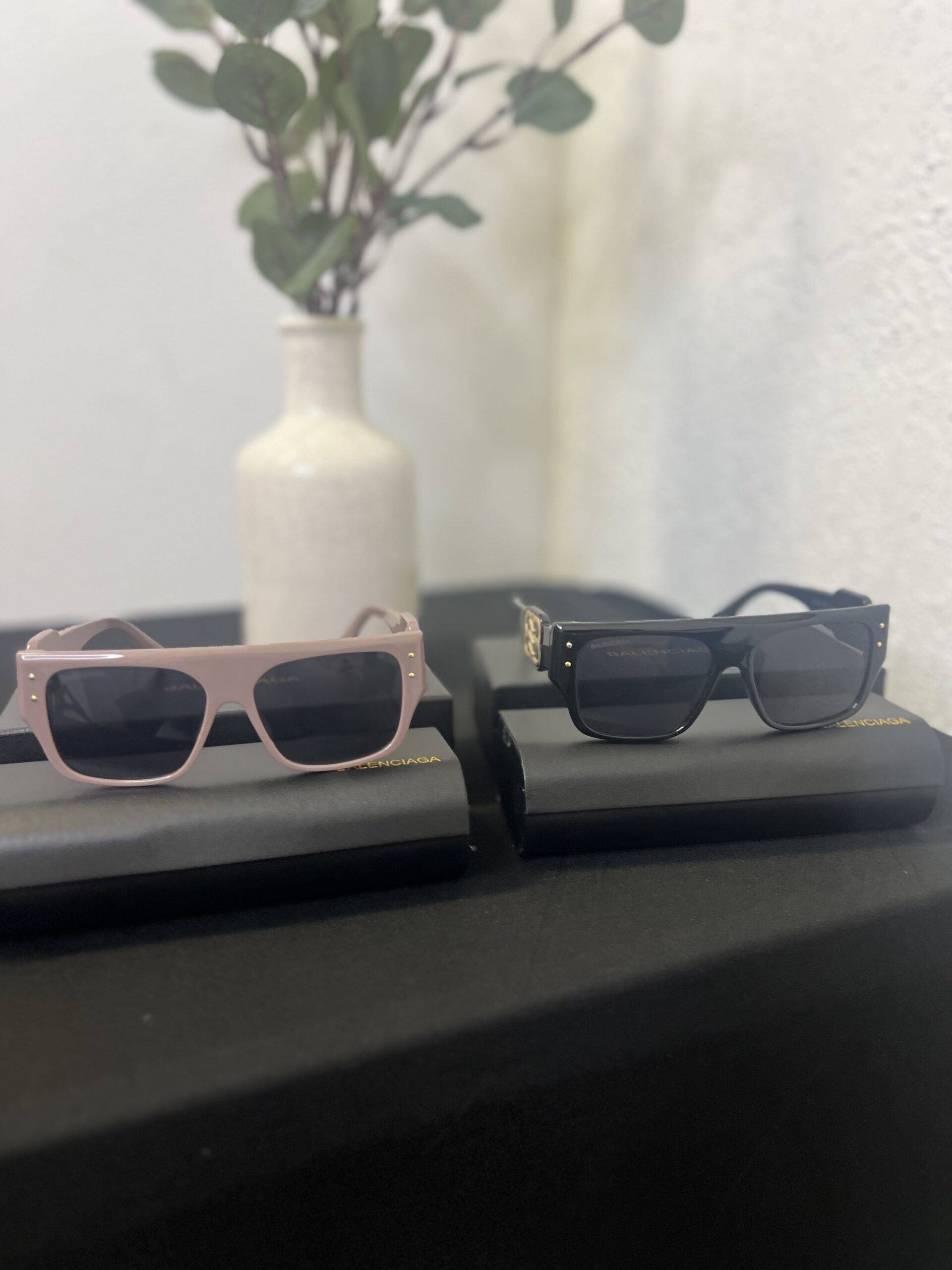 B SUNGLASSES - Avanti Store