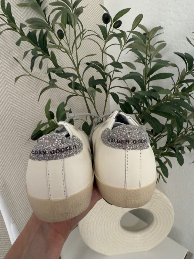 SILVER SNEAKERS - Image 3