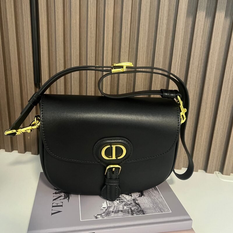 D BLACK BAG