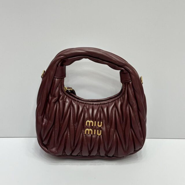 M BURGUNDY BAG