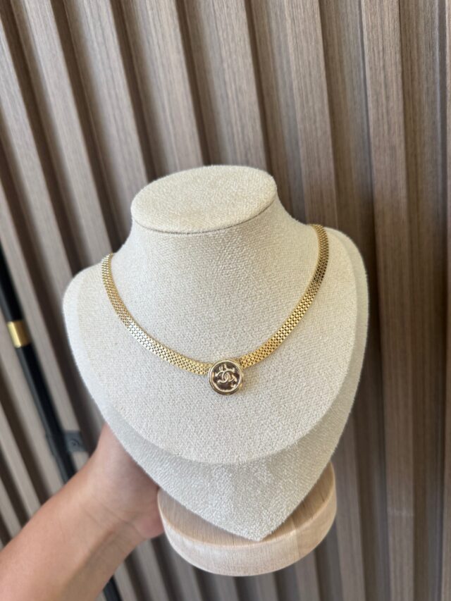 C GOLD NECKLACE