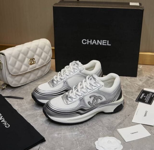 C SNEAKERS 5 US