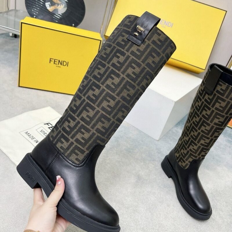 F PRINT BOOTS