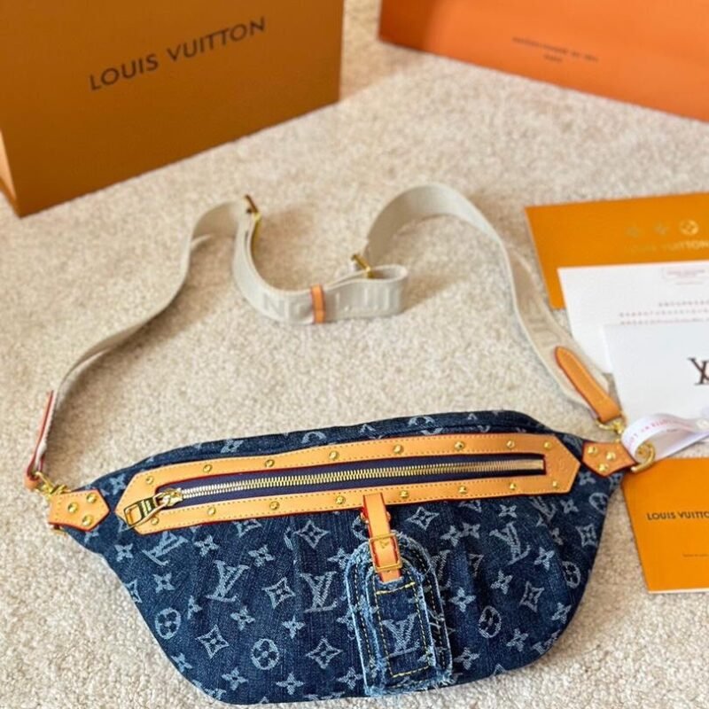 L JEAN BUMBAG