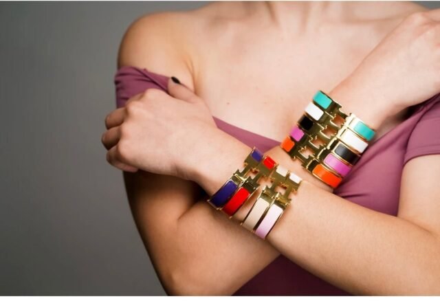 COLORFULL GOLD BRACELET - Image 2