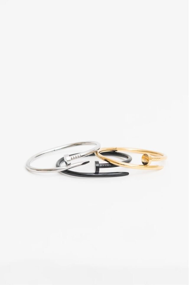 C BANGLE BRACELET