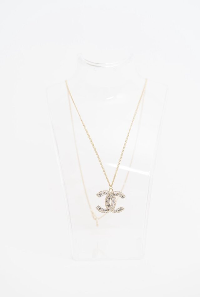 Sparkling Charm Necklace