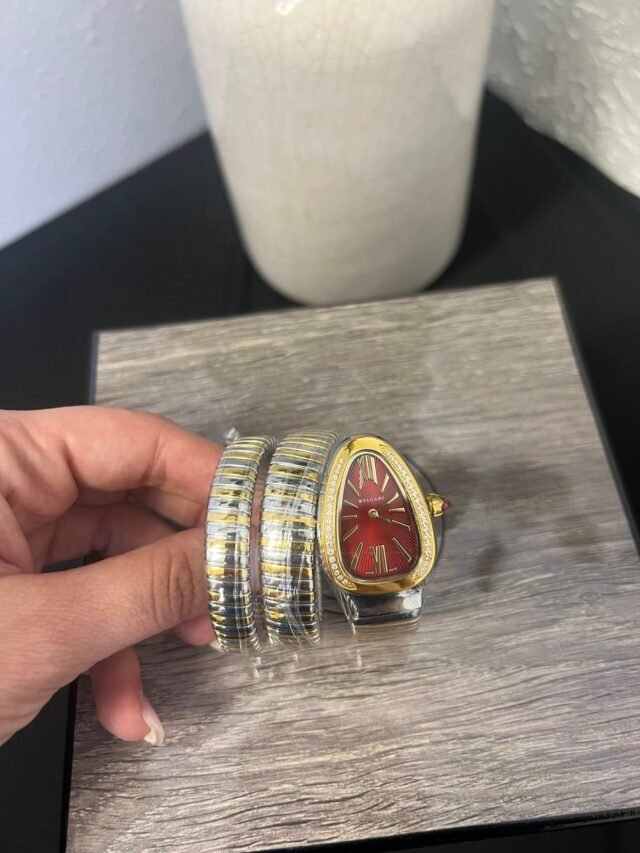 B WATCH SILVER & RED - Image 4