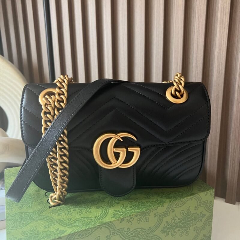 G BLACK CLASSIC