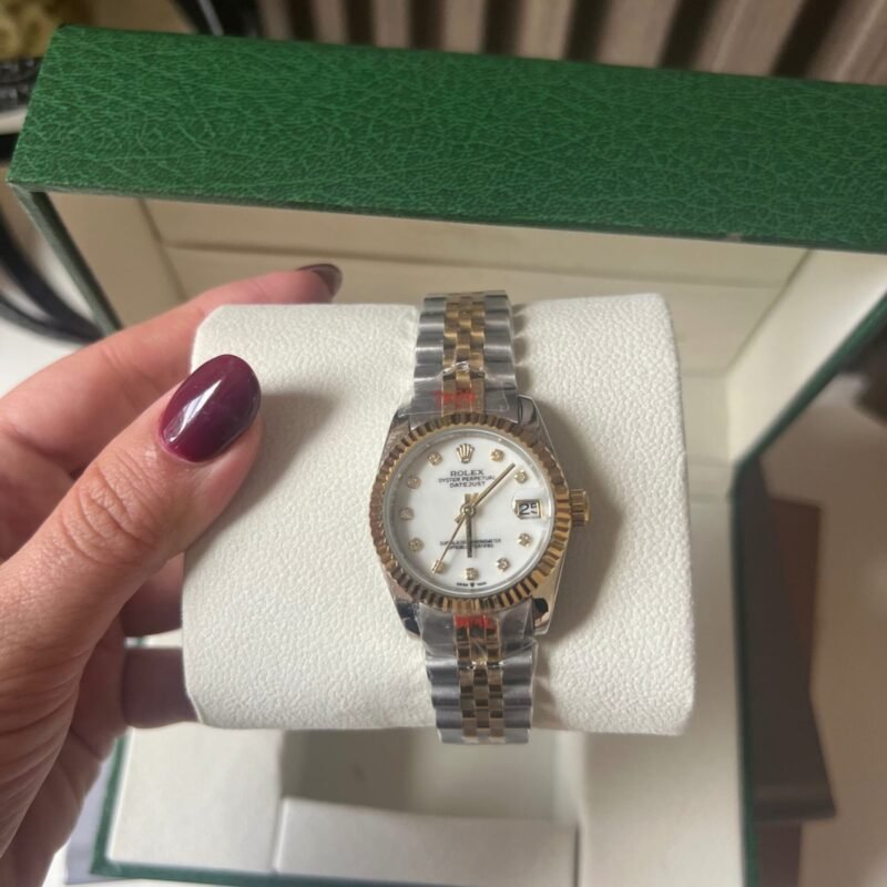 R WATCH WHITE 31 MM