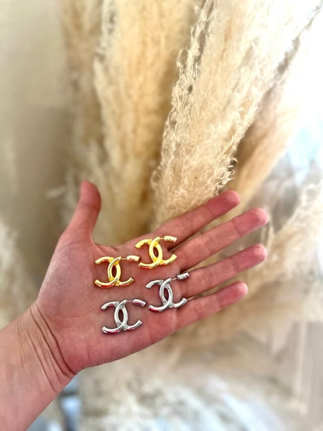 C Gold & Silver