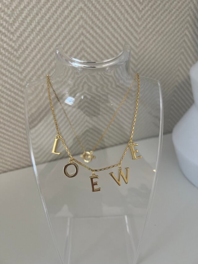 L GOLD NECKLACE