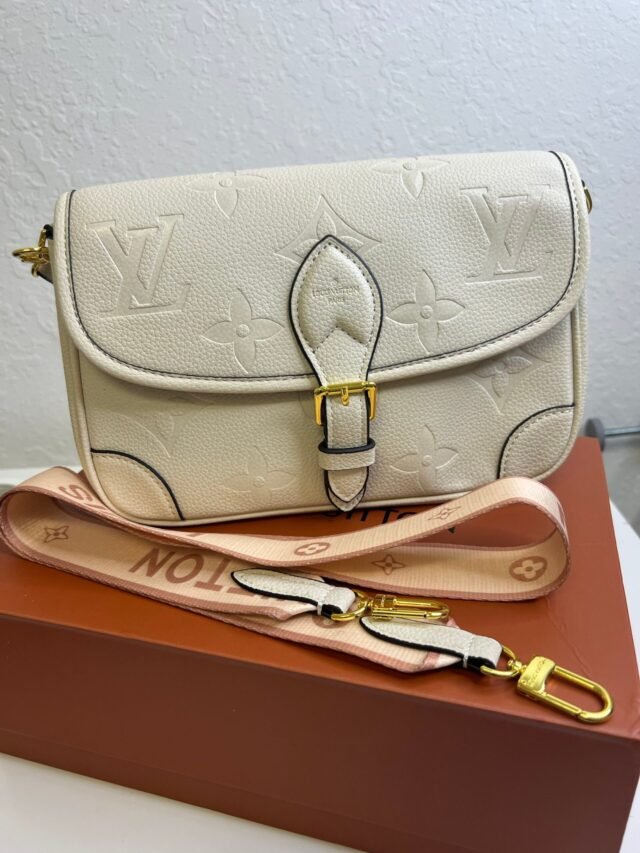 L WHITE BAG - Image 2
