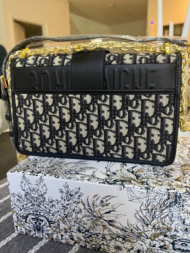 D BLUE BAG - Image 4