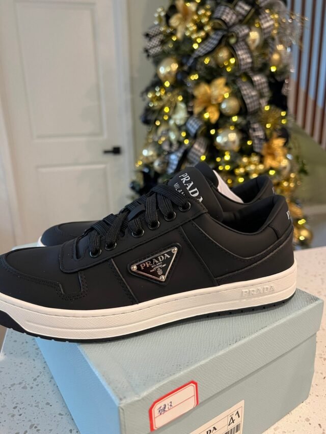 P BLACK SNEAKERS - Image 3