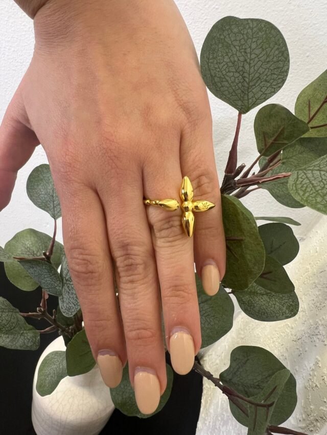 L GOLD RING - Image 2