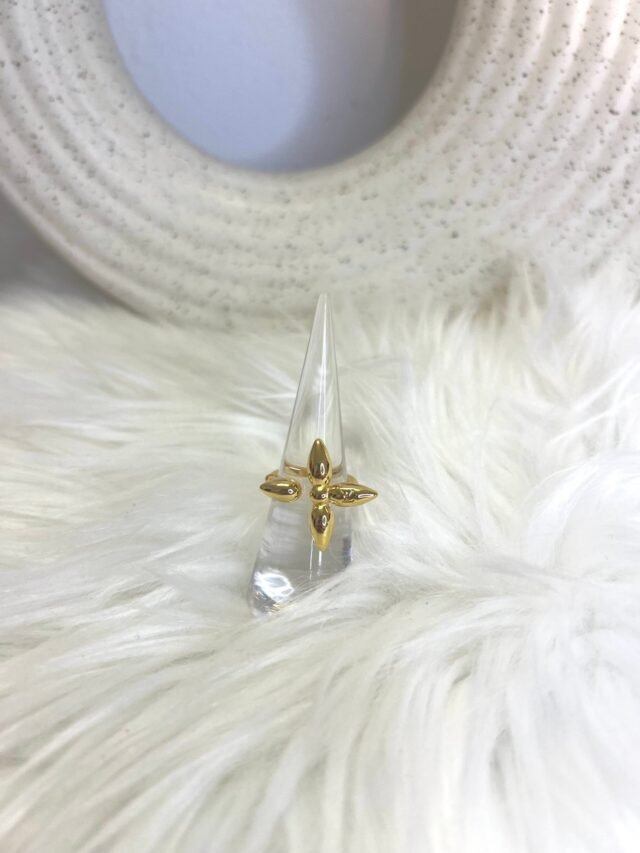 L GOLD RING