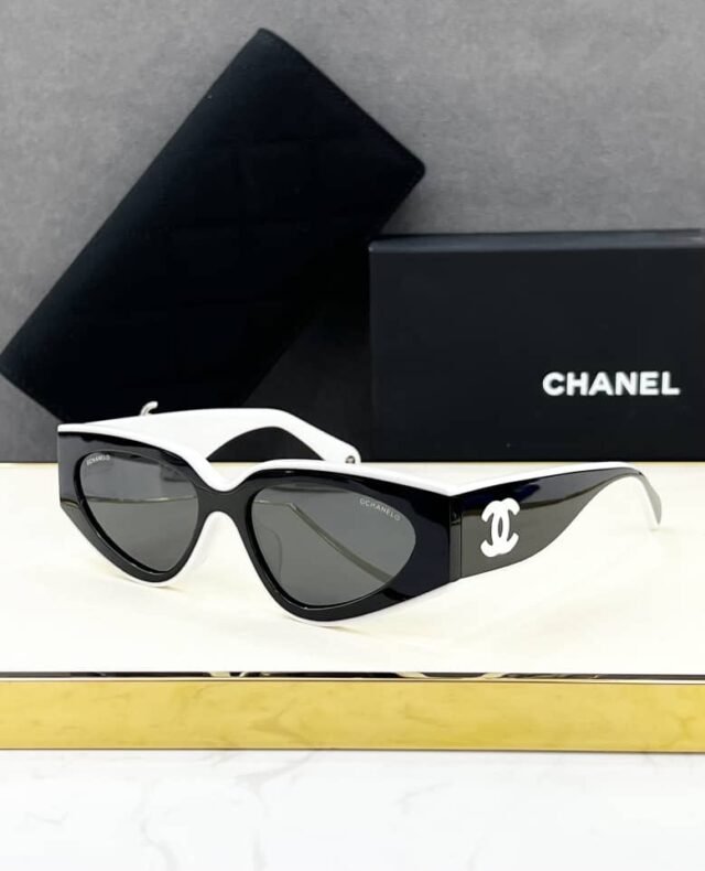 C BLACK/WHITE SUNGLASSES