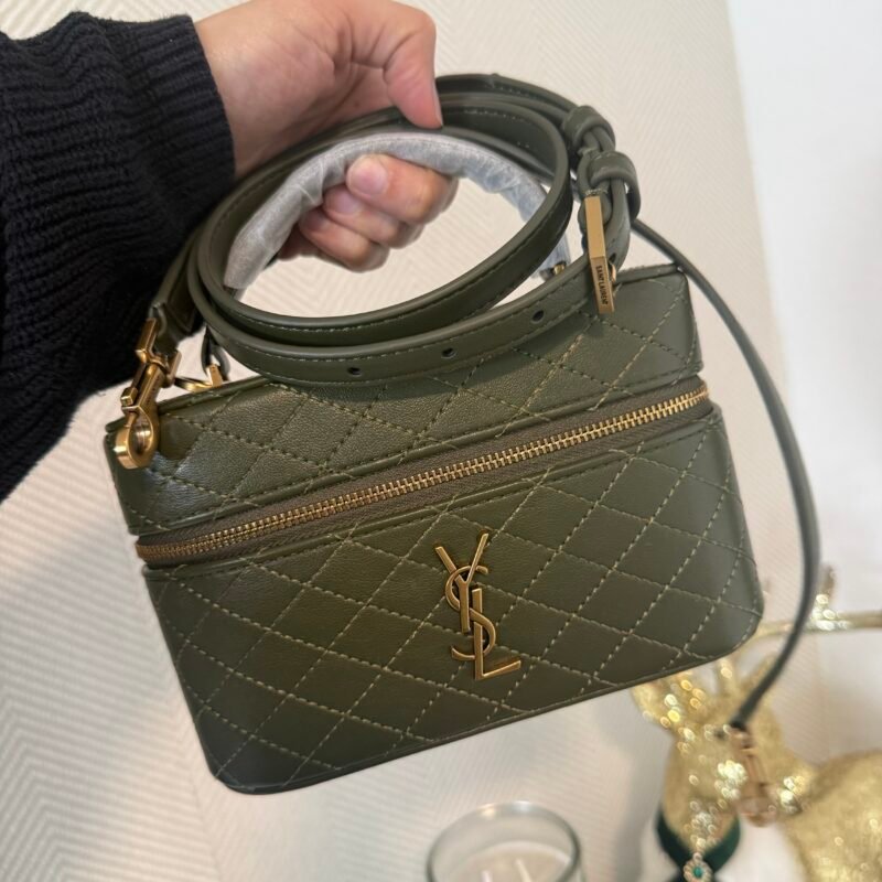 YS VANITY COLORS BAG