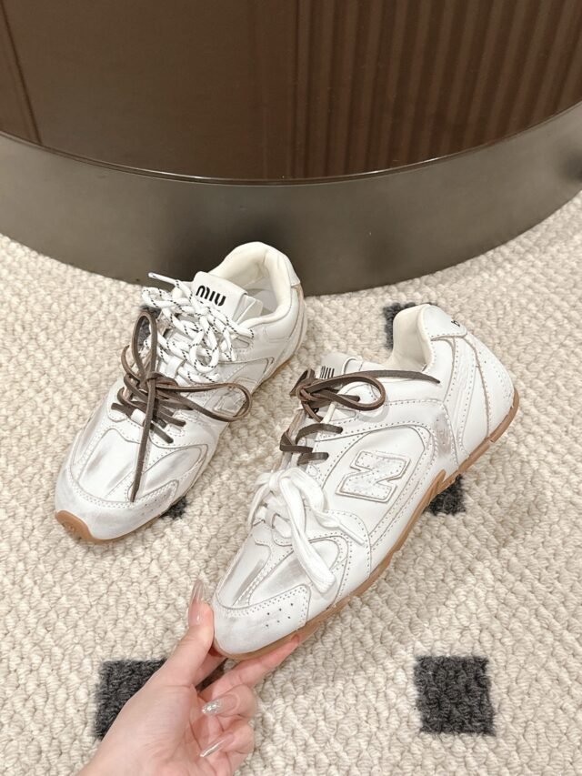 M SNEAKERS - Image 6