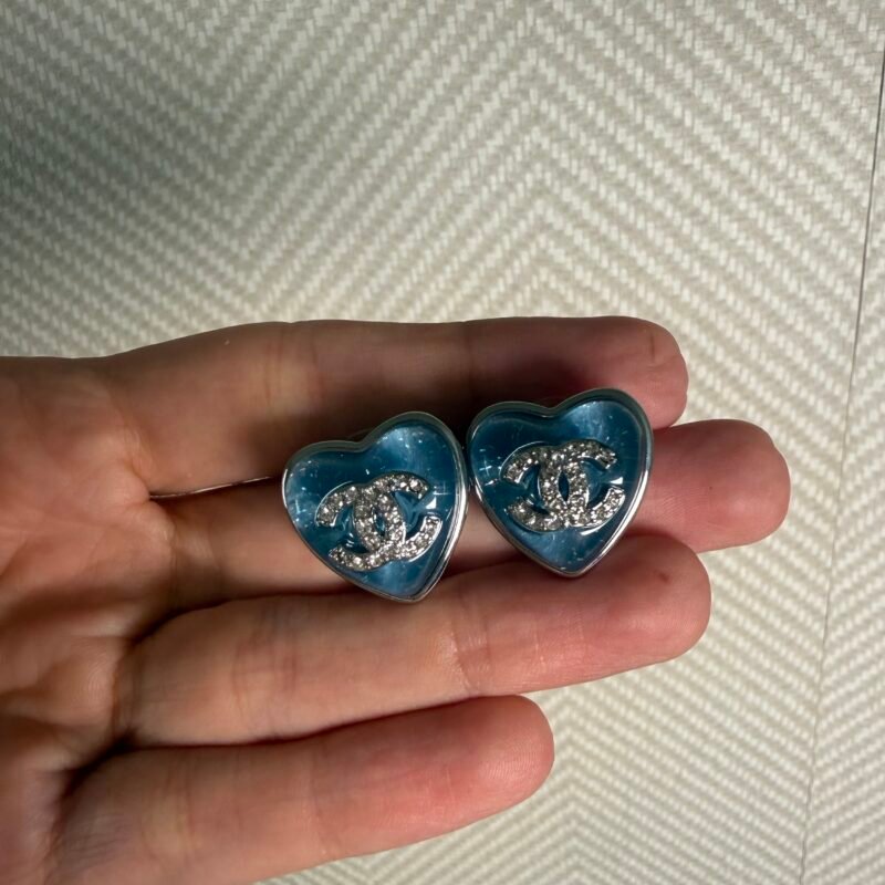 C BLUE EARRING