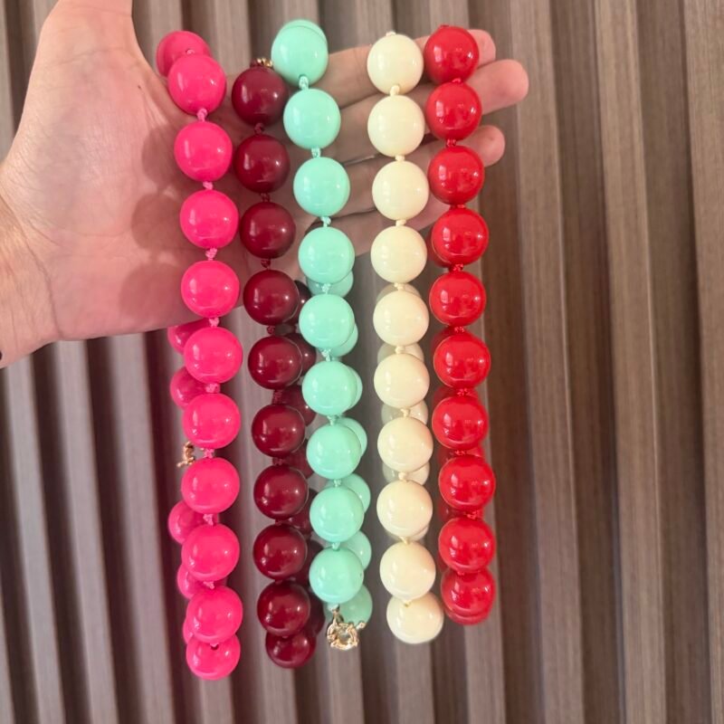 BUBBLEGUM NECKLACE